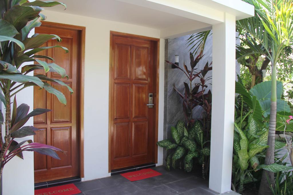 Kampoeng Nelayan Hotel Palu Exterior photo